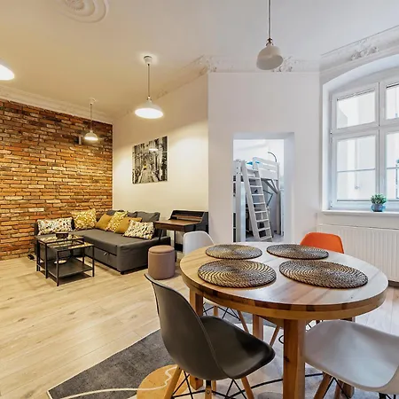 Apartmán Rentplanet - Wyspianskiego *