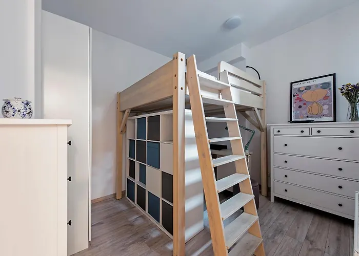 Apartament Rentplanet - Wyspiańskiego